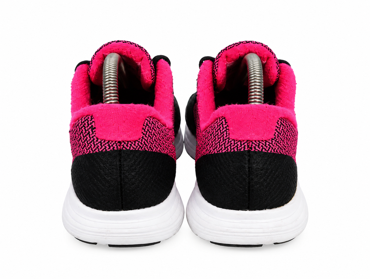 Nike Revolution