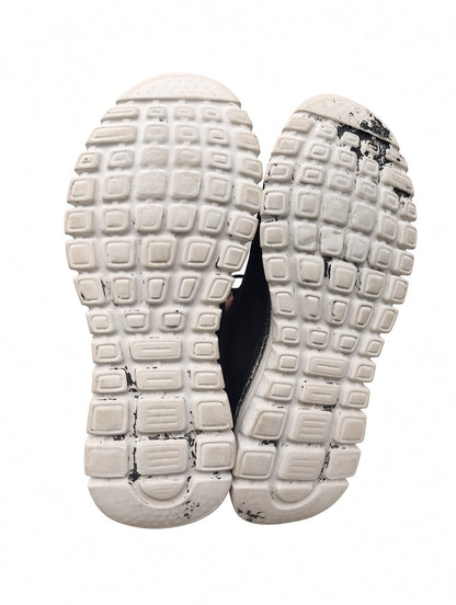 Skechers Memory Foam Walking Sneakers – Black/White