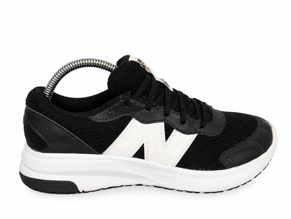 New Balance Black & White Performance Running Shoes
