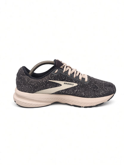 Brooks Neutral Running Sneakers – Black/Cream