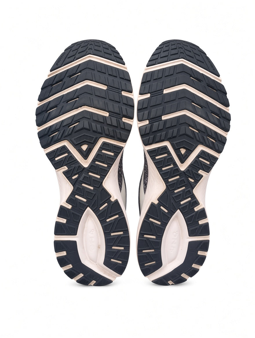 Brooks Neutral Running Sneakers – Black/Cream