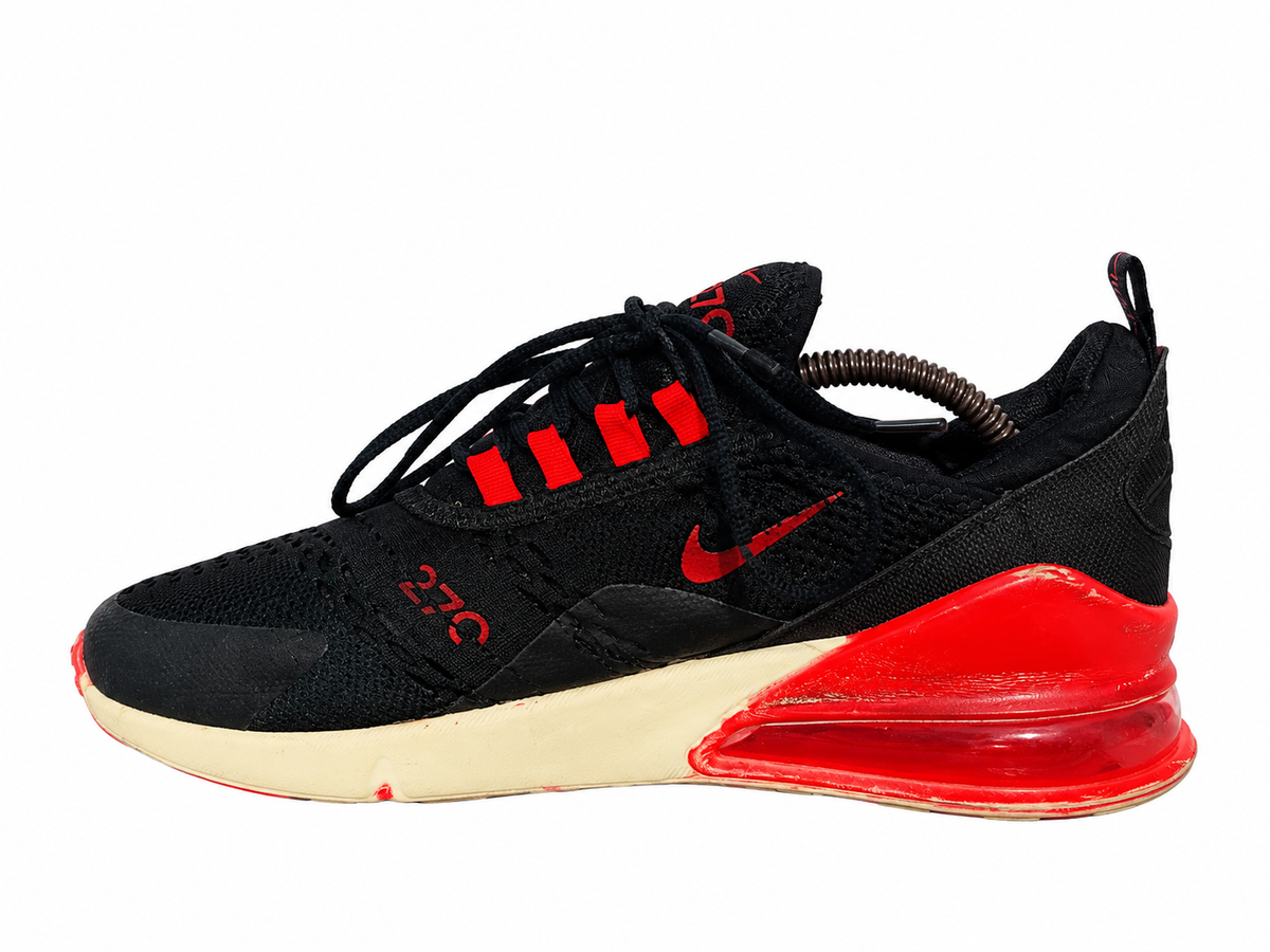 Nike Air Max 270 – Black/Red