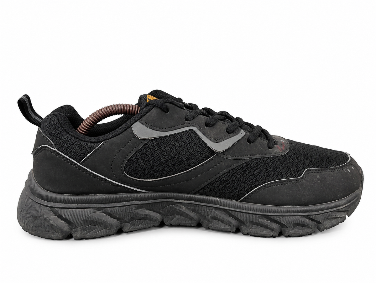ANTA Outdoor Trail Sneakers