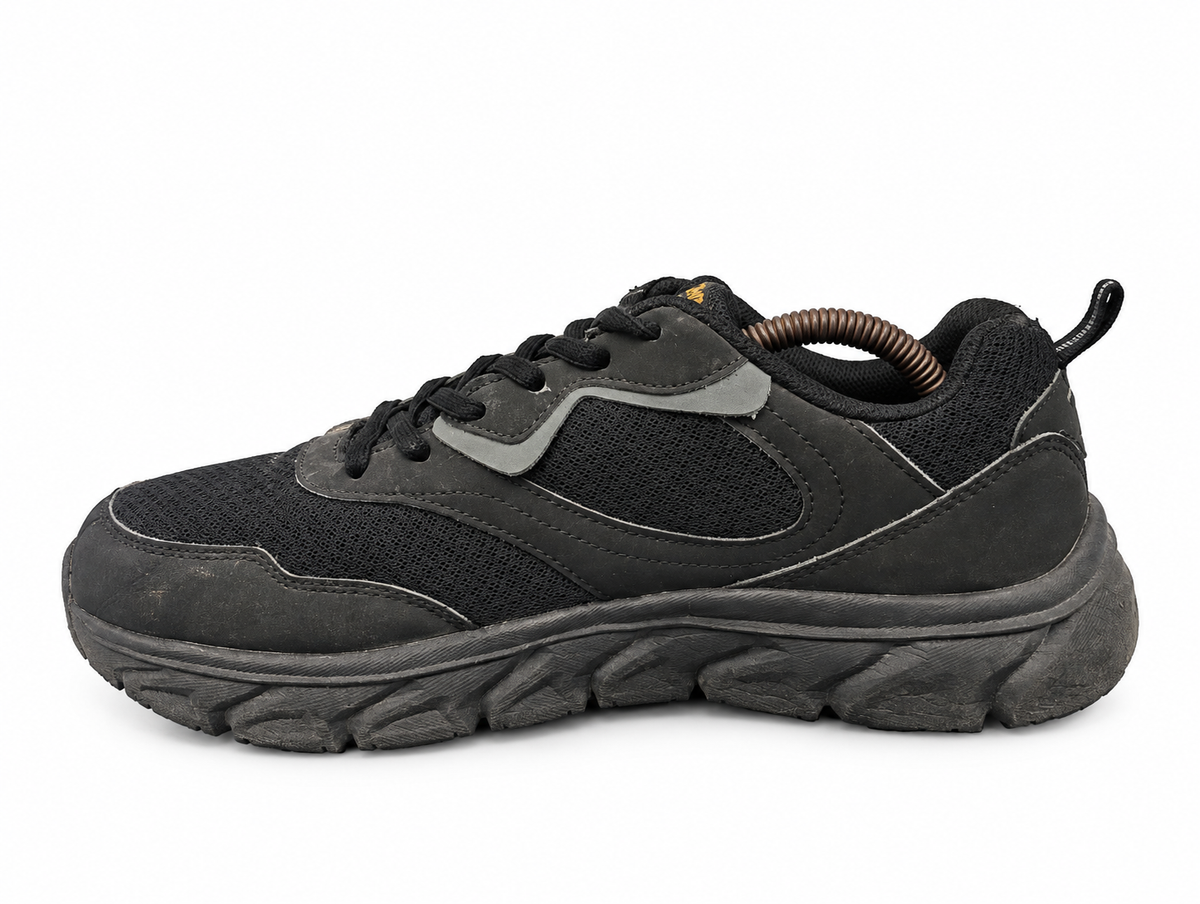 ANTA Outdoor Trail Sneakers