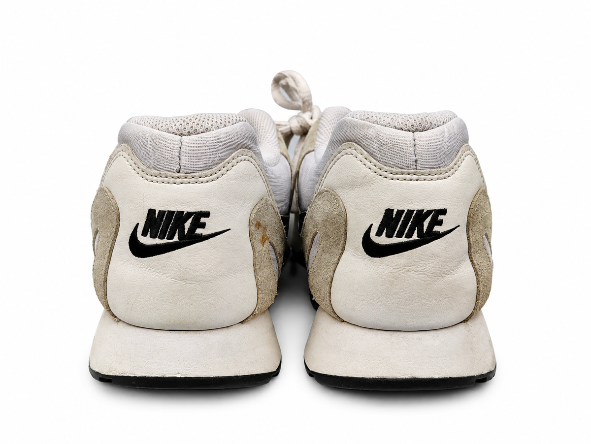 Nike Internationalist