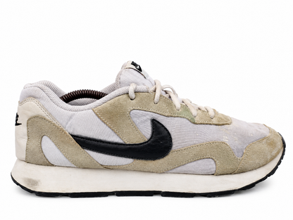 Nike Internationalist