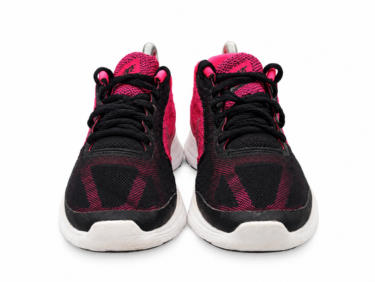 Nike Revolution