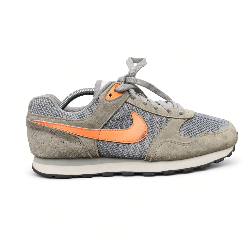 Nike Internationalist