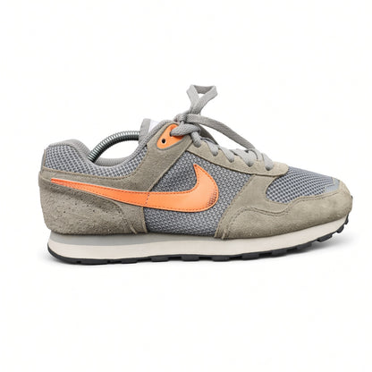 Nike Internationalist