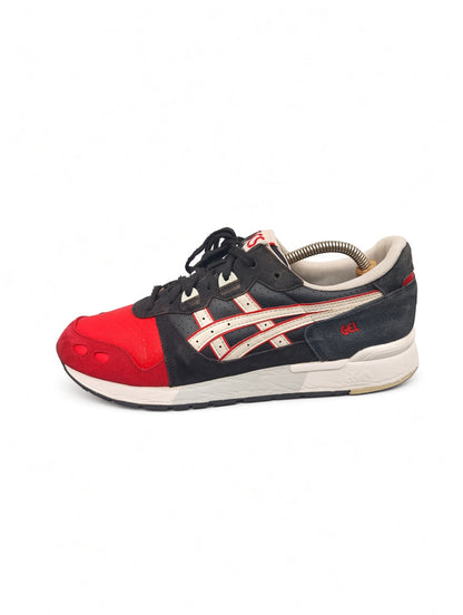 ASICS Gel-Terrain Classic Red