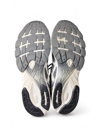 Article Name: ASICS GEL-100 TR
