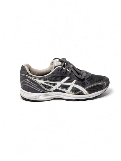 Article Name: ASICS GEL-100 TR