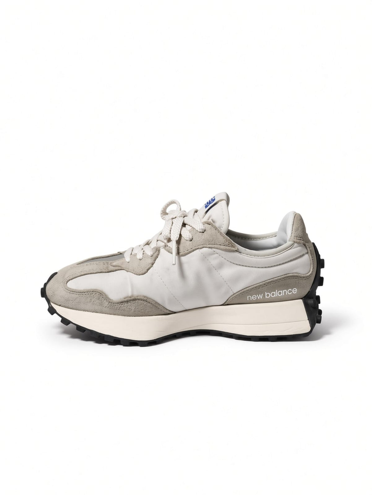 New Balance 327