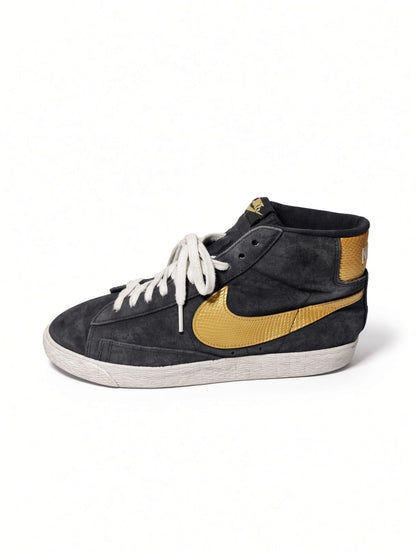 Nike Wmns Blazer Mid