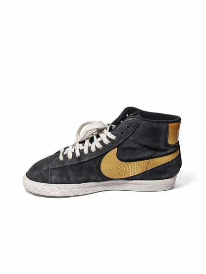 Nike Wmns Blazer Mid