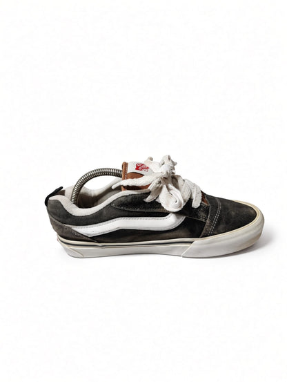 Vans Knu Skool