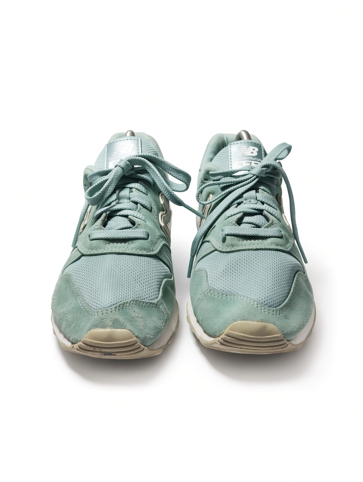 New Balance 373