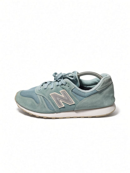 New Balance 373