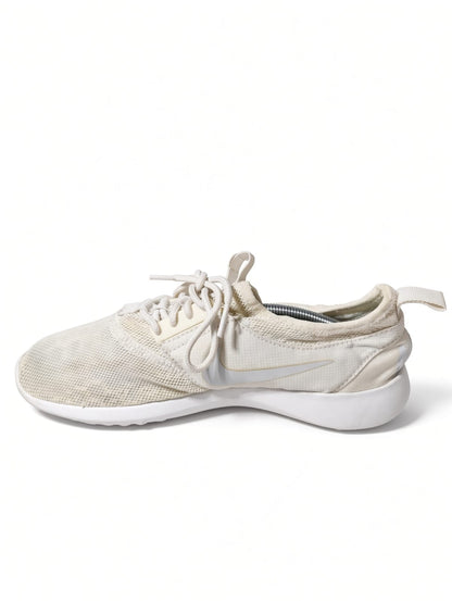 Nike Juvenate