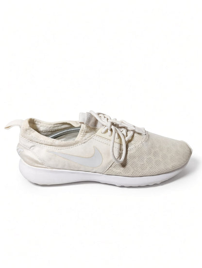 Nike Juvenate