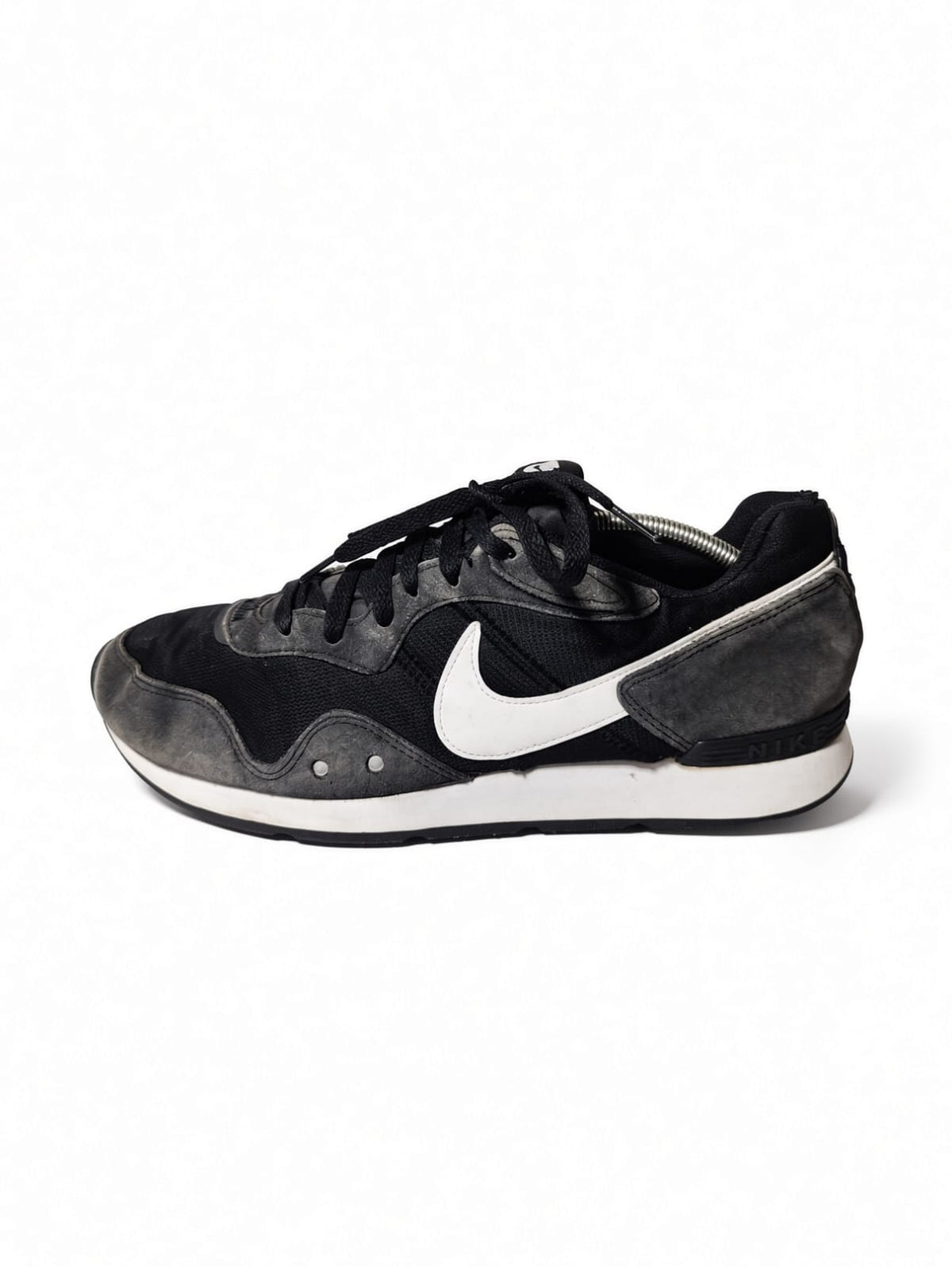 Nike Venture Runner