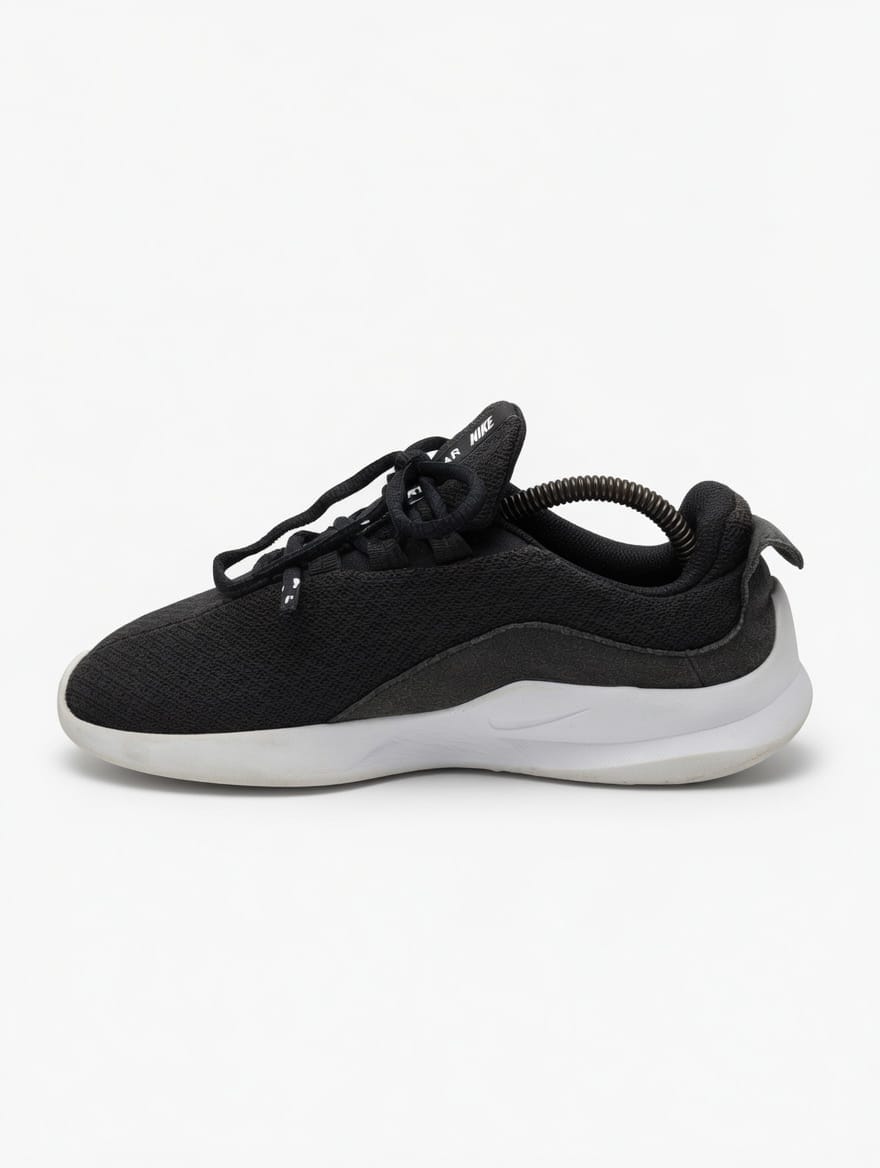 Nike Viale/Tanjun