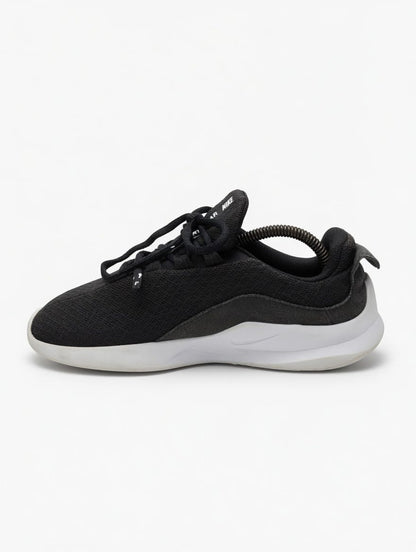 Nike Viale/Tanjun