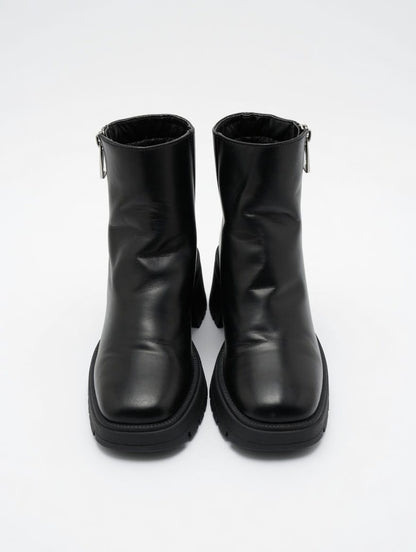 Berksha Chunky Heel Ankle Boots