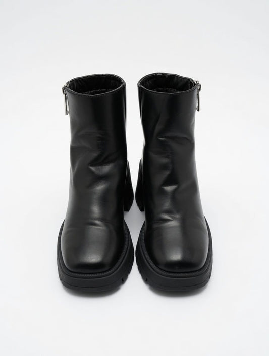 Berksha Chunky Heel Ankle Boots
