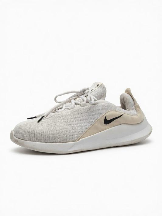 Nike Lifestyle Runner