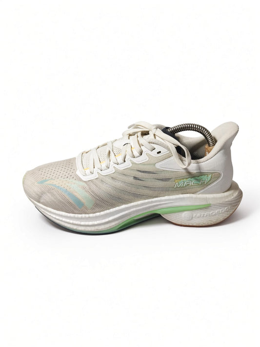 Anta Mach 4