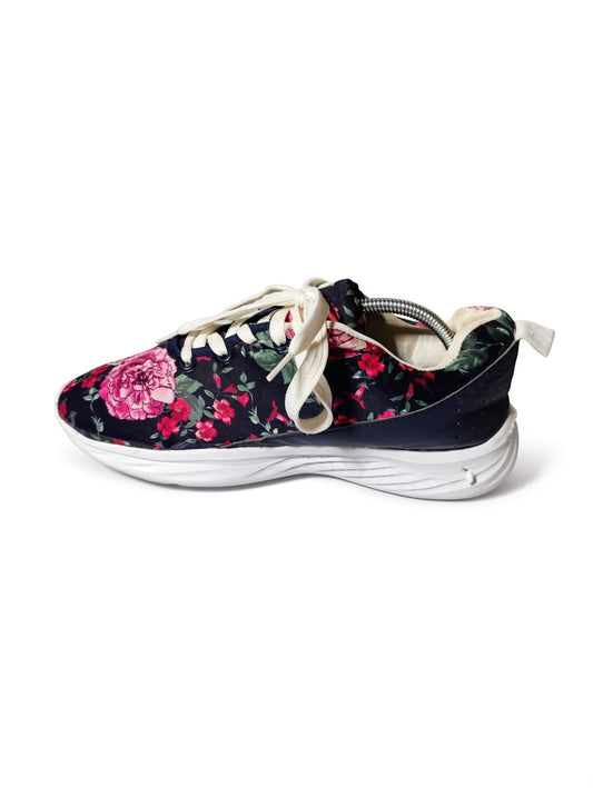 Floral Print Low-Top Lace-Up Sneakers
