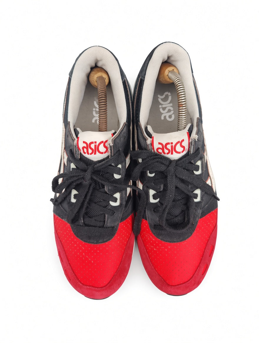 ASICS Gel-Terrain Classic Red