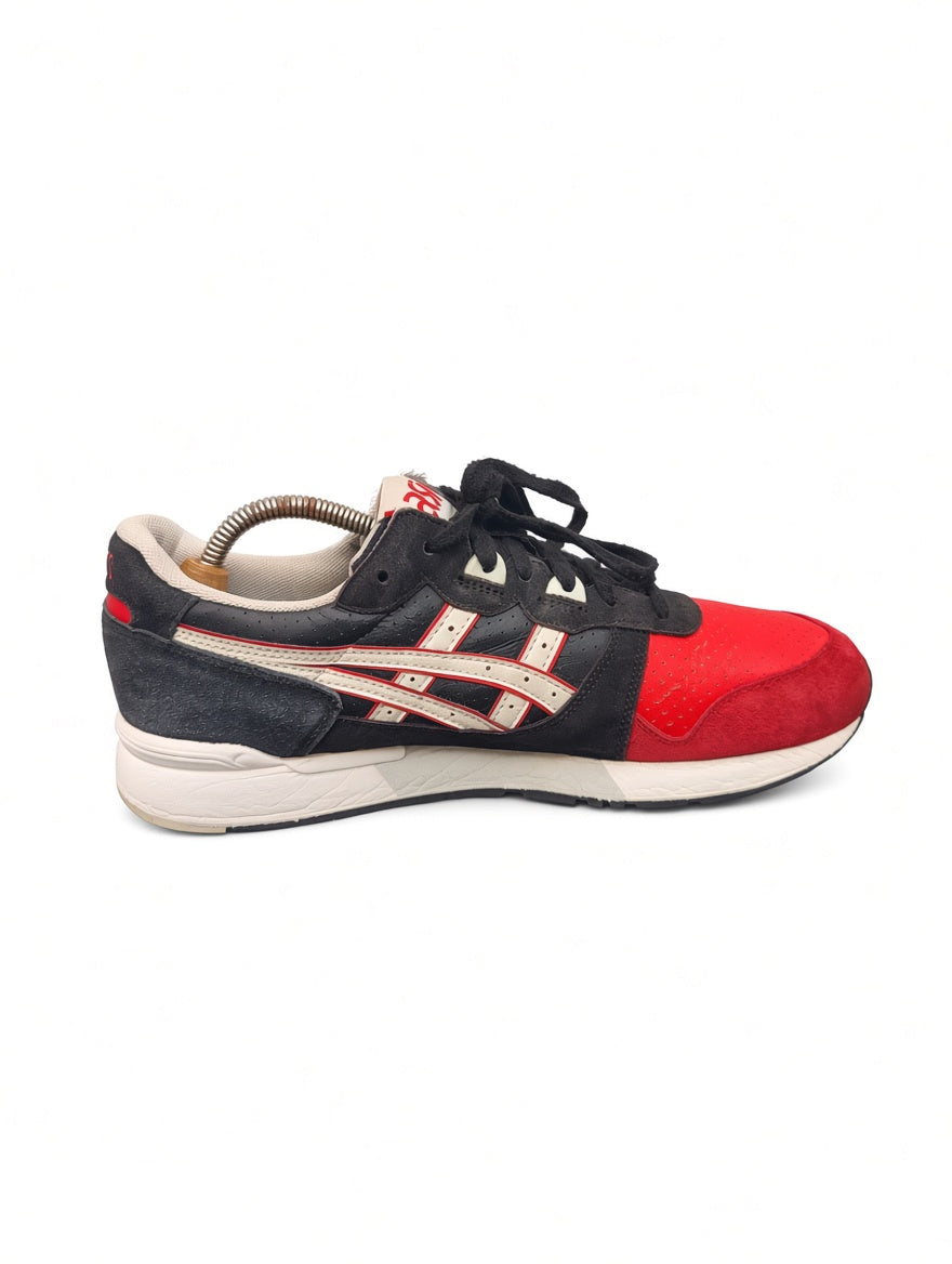 ASICS Gel-Terrain Classic Red